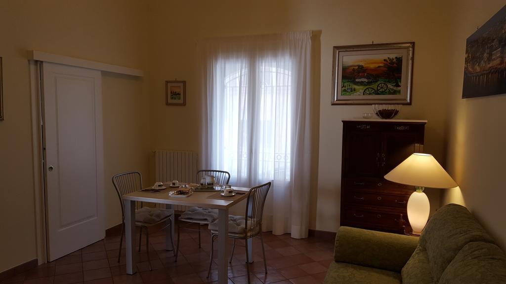 Federico II Bed and Breakfast Brindisi Buitenkant foto