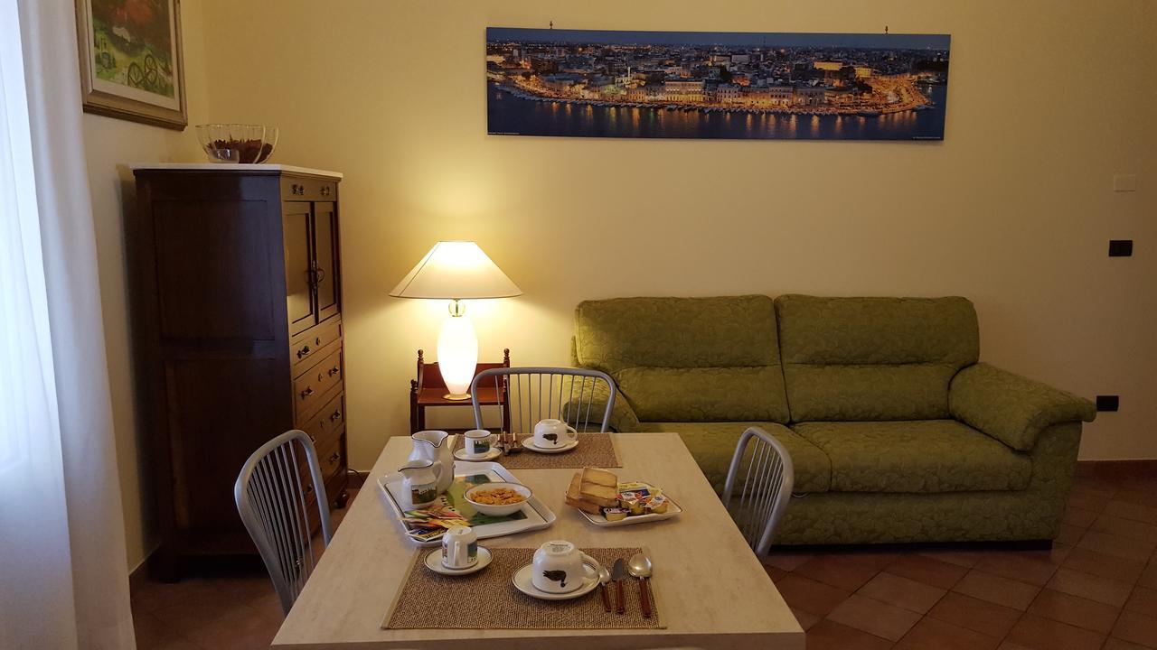 Federico II Bed and Breakfast Brindisi Buitenkant foto